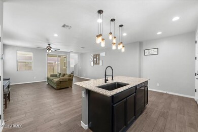 05-Kitchen