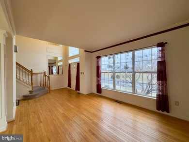 701 Obrecht Rd, Sykesville, MD 21784 - photo 2