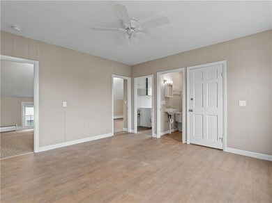 129 Coyle Ave, Pawtucket, RI 02861 - photo 5