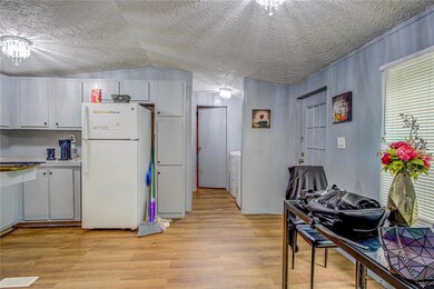 1230 Pangola Dr, Jacksonville, FL 32205 - photo 7