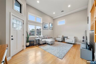 17 Chamberlain Ave unit B, Little Ferry, NJ 07643 - photo 3