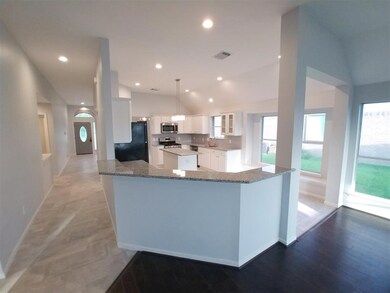 8911 Starlamp Ln, Houston, TX 77095 - photo 4