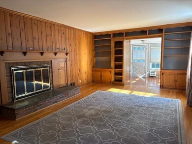 815 Hewett Dr, Ann Arbor, MI 48103 - photo 7