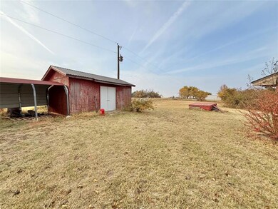 15885 S 2056 Rd, Altus, OK 73521 - photo 7
