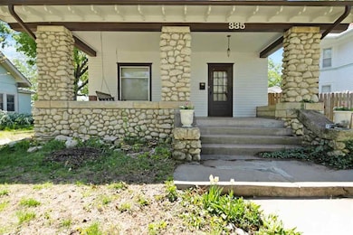 335 W Chestnut St, Junction City, KS 66441 - photo 3