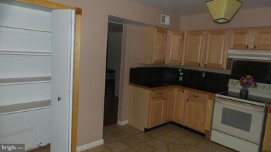 10518 Wind Way E, Columbia, MD 21044 - photo 6