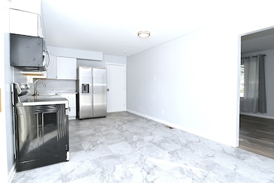 3211 Guion Rd, Indianapolis, IN 46222 - photo 7