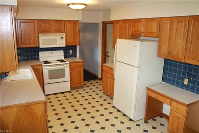 948 Eastern Rd, Doylestown, OH 44230 - photo 3