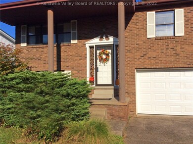 104 Moorefield Place, Teays Valley, WV 25560 - photo 3