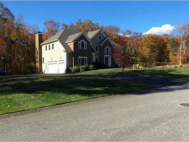 17 Medalist Dr, Rehoboth, MA 02769 - photo 4