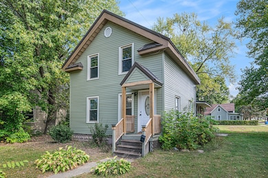 004_photo_oct_10_2025_1_04_38_pm_890