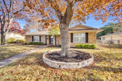 202 Vanderbilt Ln, Waxahachie, TX 75165 - photo 6