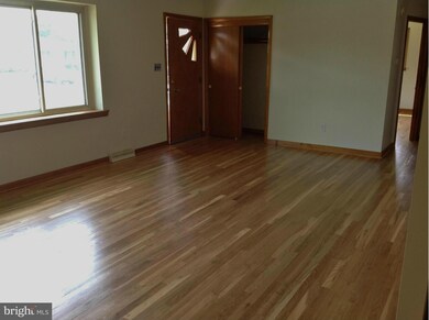 371 Catherine St, Greencastle, PA 17225 - photo 5