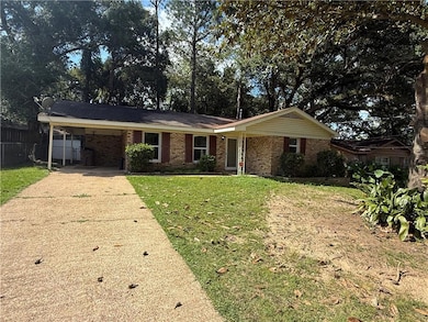 508 Castile Dr, Mobile, AL 36609 - photo 2