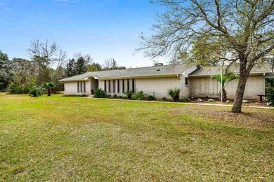 9835 Heather Dr, Cantonment, FL 32533 - photo 3