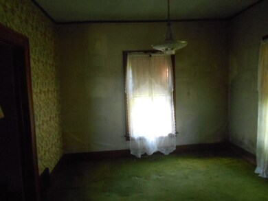 2705 Hastings Rd, Erie, PA 16506 - photo 3