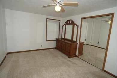 907 Columbus Ave, Batesville, IN 47006 - photo 5
