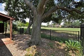 14511 Sandalfoot St, Houston, TX 77095 - photo 2