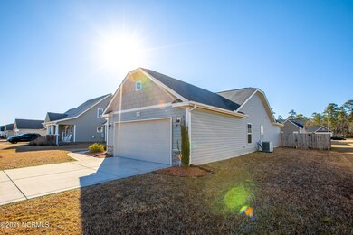 4 Front right garage