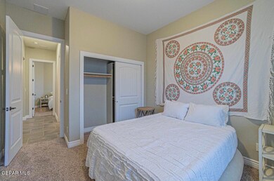 1077 Gaitan St, El Paso, TX 79928 - photo 3