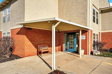 Reynoldsburg Park Condo unit A207, Reynoldsburg, OH 43068 - photo 2