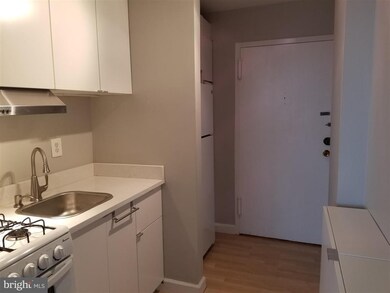 1011 Arlington Blvd unit 1027, Arlington, VA 22209 - photo 6