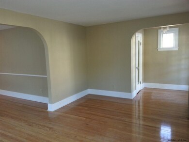 1461 Baker Ave, Schenectady, NY 12309 - photo 3
