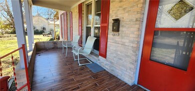 402 S 2nd St, Dardanelle, AR 72834 - photo 5