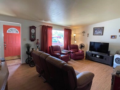 2409 Abbott Ave, Alamogordo, NM 88310 - photo 6