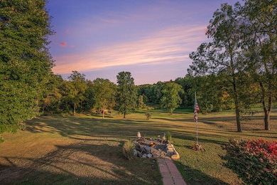 13191 Backyard Virtual light