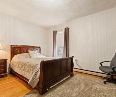 112 Bradford St unit 2, Everett, MA 02149 - photo 2