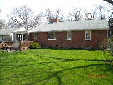 656 Treichler St, North Tonawanda, NY 14120 - photo 2