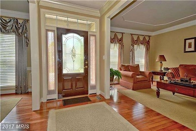 201 E King James St, Purcellville, VA 20132 - photo 2