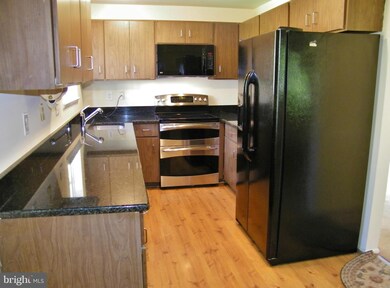 14901 Talking Rock Ct, North Potomac, MD 20878 - photo 5