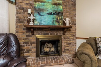 Living Room 4