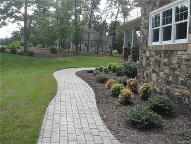 12706 Dell Hill Ct, Chesterfield, VA 23831 - photo 2