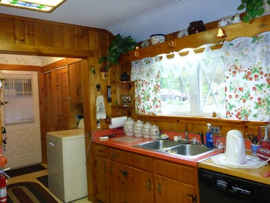 8 Sunset Ave, Allenstown, NH 03275 - photo 7