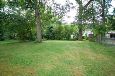 1518_MapleSt_02