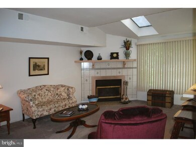 10 Oak Leaf Ln unit 32, Downingtown, PA 19335 - photo 5