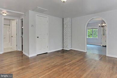 8108 Leland Rd, Manassas, VA 20111 - photo 6