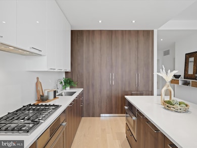 Verse unit 1704, McLean, VA 22102 - photo 7