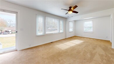 811 Crouch Dr, Pendleton, SC 29670 - photo 4