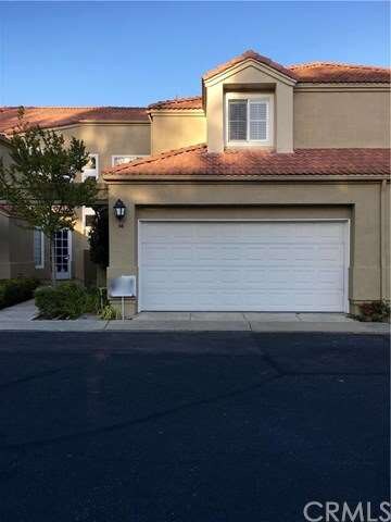 Beautiful 3 Bedroom 2.5 bath with direct access 2 