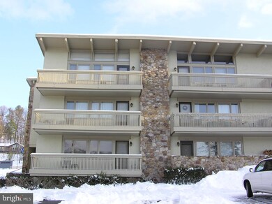 1814 Fairway Dr unit 333 & 334, Basye, VA 22810 - photo 2