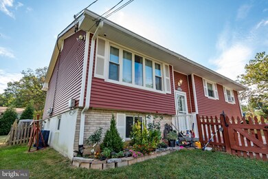 6307 Brightlea Dr, Lanham, MD 20706 - photo 4