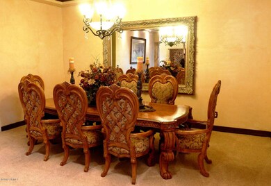 EXQUISITE DINING
