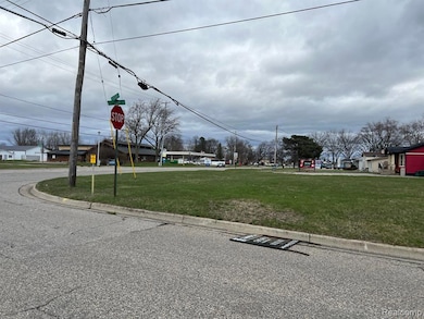 1436 E Pierson Rd, Flushing, MI 48433 - photo 7