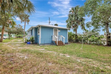 922 SE Bayou Ave unit A, Stuart, FL 34994 - photo 3