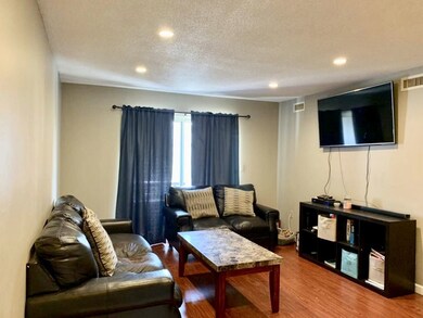 17 Margin St unit 16, Lynn, MA 01905 - photo 7