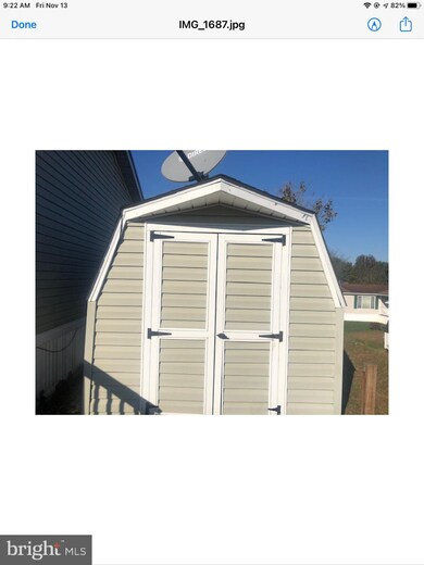 131 Greenbriar Cir, Lancaster, PA 17603 - photo 3